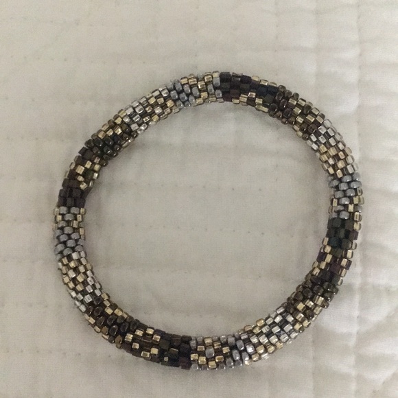 Bracelet bundle - Picture 3 of 7